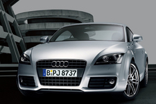 アウディ TTクーペ 2.0 TFSI / 2.0 TFSI quattro S-line limited
