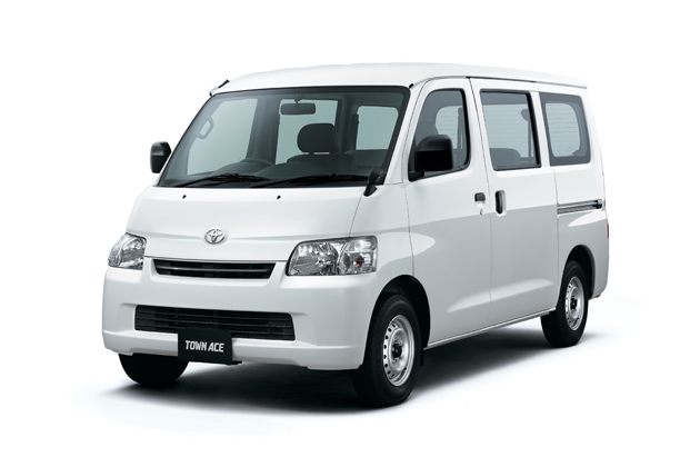 トヨタ、タウンエースならびにライトエースに4WD車を新設定|【業界