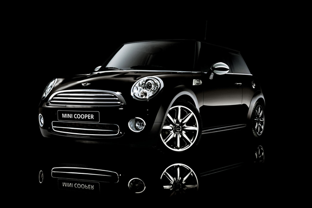 ミニ、シックでクールな特別限定車「MINI SAVILE ROW」を100台限定発売