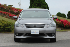 フロントビュー