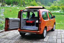 カングー ビボップ発売記念限定車 ラゲッジ
