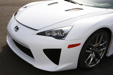 レクサス LFA