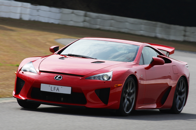 レクサス LFA 試乗レポート