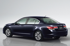 インスパイア (プレミアムブラキッシュ・パール)