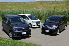 （左）ヴォクシー／（中）ステップワゴン／（右）セレナ