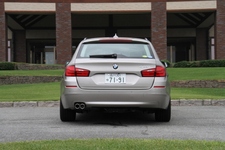 新型BMW523iツーリング