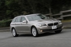 新型BMW523iツーリング
