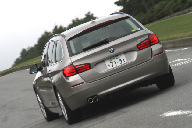 BMW 新型523iツーリング 試乗レポート