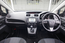 マツダ プレマシー