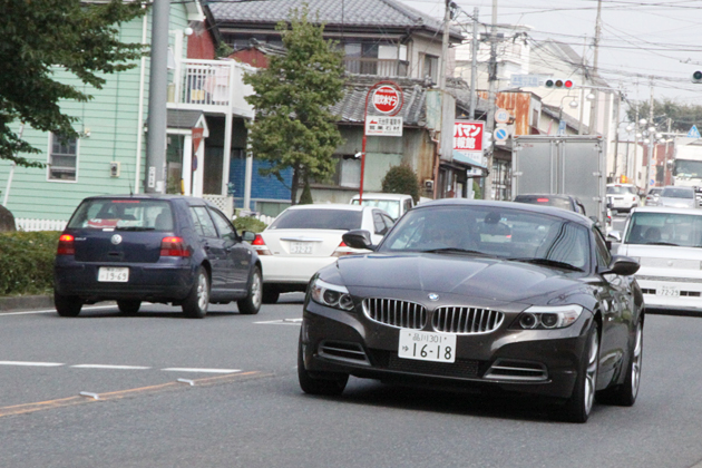 BMW Z4 一般道走行の様子