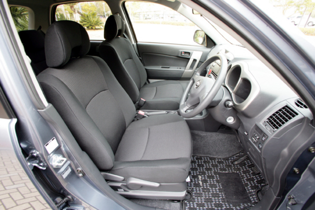 ダイハツ ビーゴ 価格 車種カタログ情報 新車 中古車見積もりなら Mota ダイハツ ビーゴ 価格 車種カタログ情報 新車 中古車見積もりなら Mota