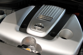 日産 フーガハイブリッド