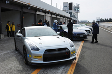 日産 GT-R 2011モデル試乗会