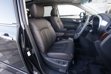 新型エルグランドの運転席シート（画像は3.5Lモデル）