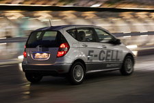 メルセデス・ベンツ Aクラス E-CELL(EV)