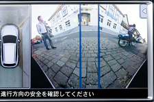 新型トゥアレグ/新型トゥアレグハイブリッド Touareg リヤビューカメラ“Rear Assist”