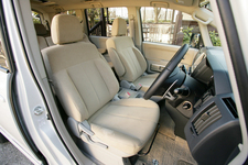 フロントシート