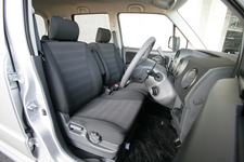 フロントシート