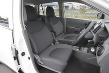 フロントシート