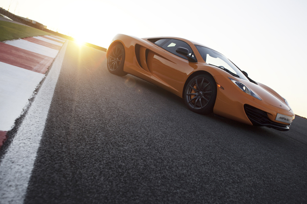 マクラーレン MP4-12C 試乗レポート／西川淳