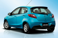 マツダ 新型デミオ(SKYACTIV)