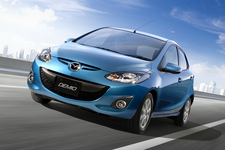 マツダ 新型デミオ 13-SKYACTIV