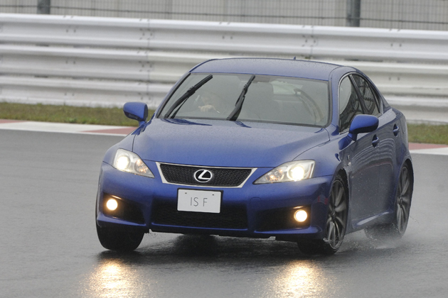 レクサス Is F 試乗レポート 1 4 徹底検証 07年新型車種ー試乗レポート Mota レクサス Is F 試乗レポート 1 4 徹底検証 07年新型車種ー試乗レポート Mota