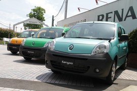 ルノー カングー・クルール