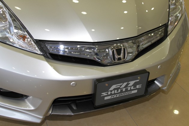 ホンダ フィット シャトル ハイブリッド アクセスモデル 画像