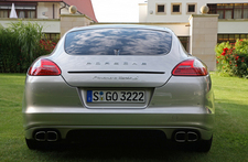 ポルシェ パナメーラ ターボS