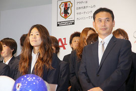 なでしこジャパン キャプテンの澤 穂希選手とチーム監督の佐々木 則夫氏