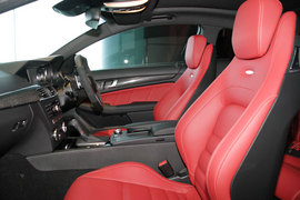 メルセデス・ベンツ C63 AMG クーペ フロントシート