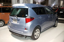 GOOD DESIGN EXPO 2011　トヨタ ラクティス ウェルキャブ(車いす仕様車)