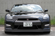 GT-R 2011モデル Black Edition