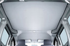 三菱 新型 デリカバン「GX」荷室天井