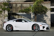 LEXUS LFA