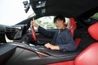 LEXUS LFAに乗り大満足の岡本 幸一郎氏
