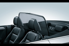 新型ゴルフカブリオレ ウインドディフレクター