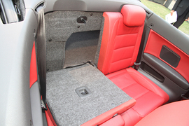 新型ゴルフカブリオレ