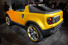 ランドローバー DC100スポーツ コンセプト