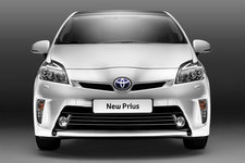 トヨタ 新型「プリウス」[マイナーチェンジ版・欧州仕様車]　フロントマスク