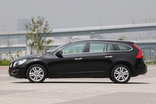ボルボ V60