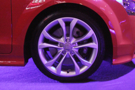 タイヤ&ホイール