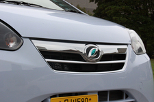 ダイハツ・ミライース