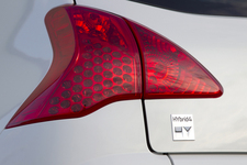 プジョー 3008 HYBRID 4