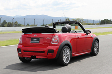 ミニ ジョンクーパーワークス コンバーチブル（MINI John Cooper Works Convertible）