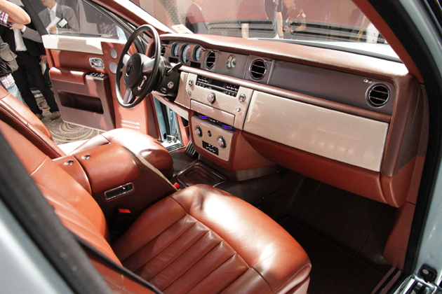 ロールス・ロイス ゴースト エクステンディッドホイールベース 新車