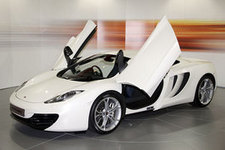 マクラーレン MP4-12C