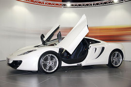 マクラーレン MP4-12C