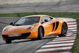 マクラーレン MP4-12C